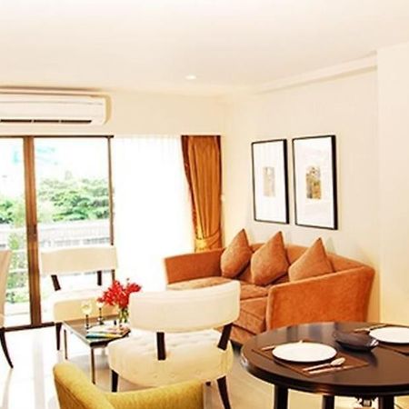 Ziniza The Boutique Service Apartment Банкок Екстериор снимка