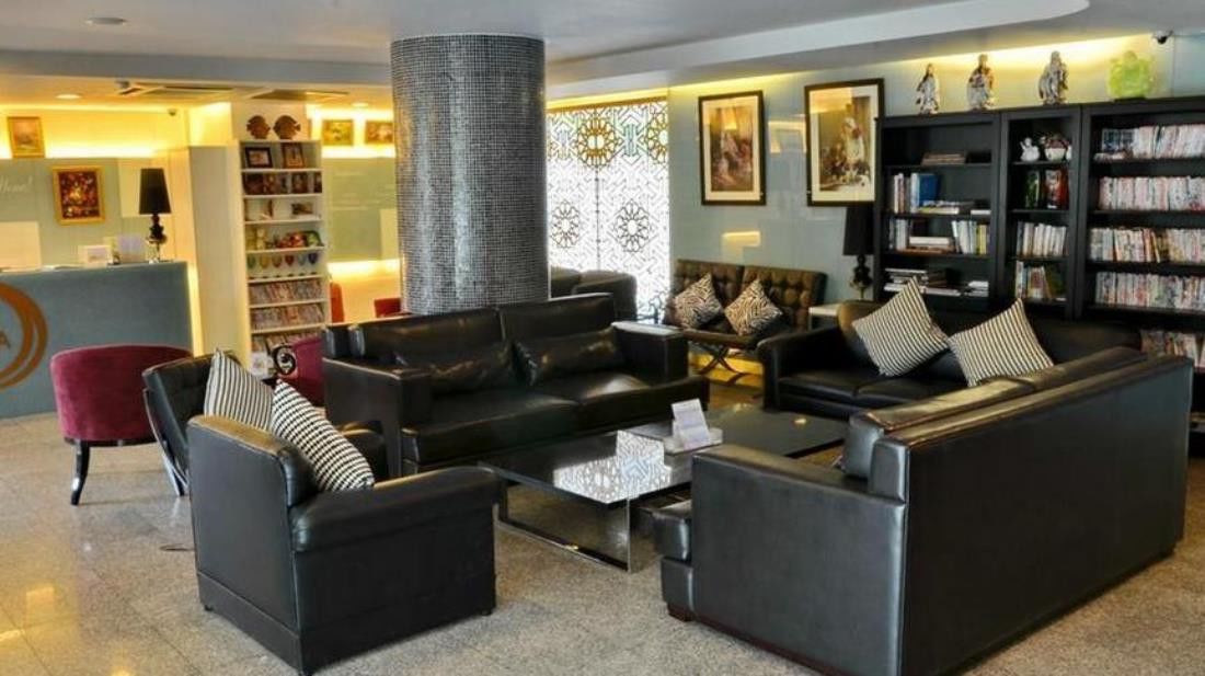 Ziniza The Boutique Service Apartment Банкок Екстериор снимка
