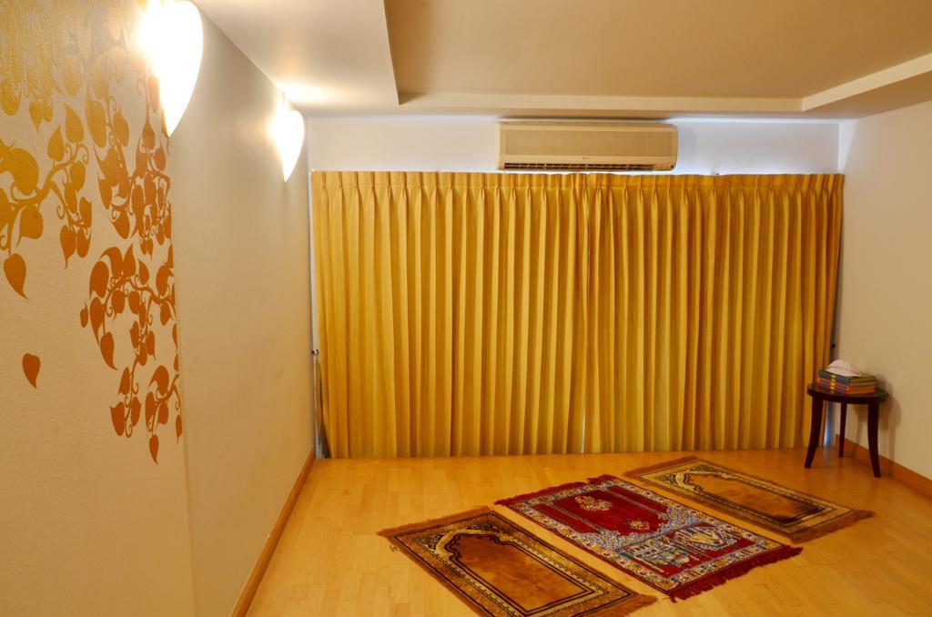 Ziniza The Boutique Service Apartment Банкок Екстериор снимка