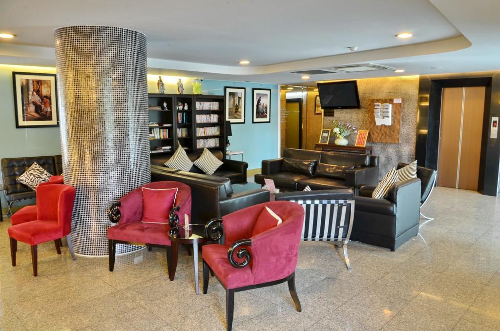 Ziniza The Boutique Service Apartment Банкок Екстериор снимка
