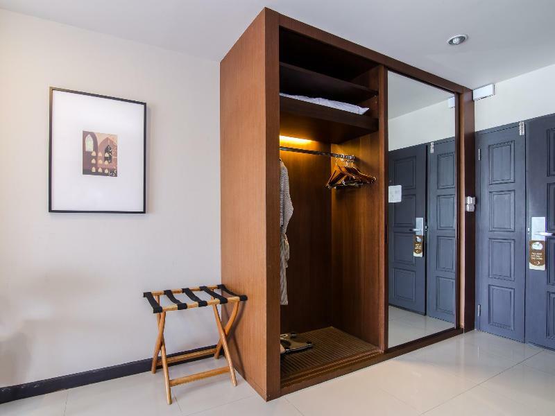 Ziniza The Boutique Service Apartment Банкок Екстериор снимка