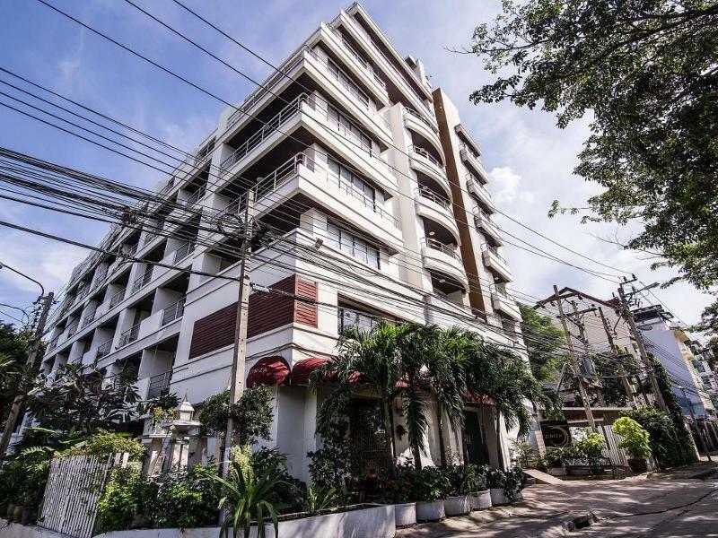 Ziniza The Boutique Service Apartment Банкок Екстериор снимка